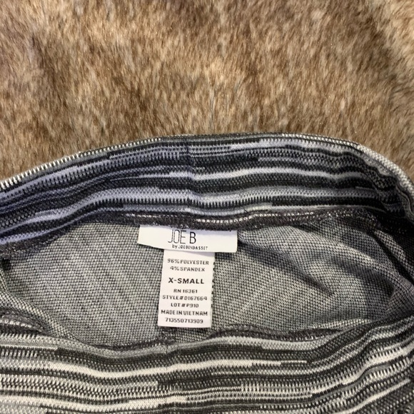 Black & White Mini Skirt - Picture 5 of 5